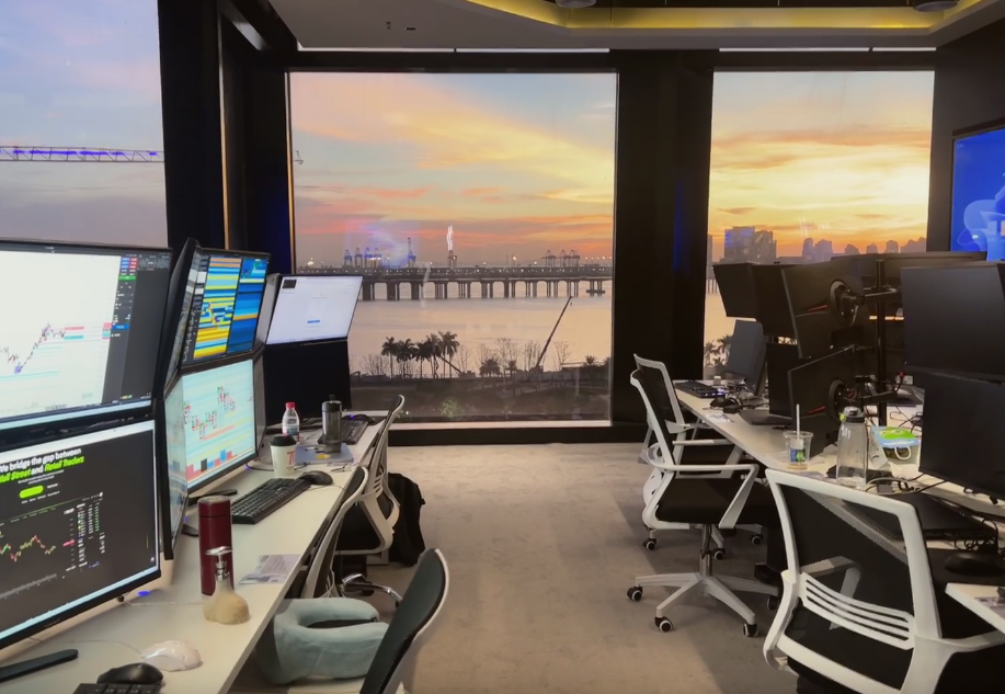 2025致力于成为全球一流AI量化对冲基金-国士无双龙AI量化对冲基金